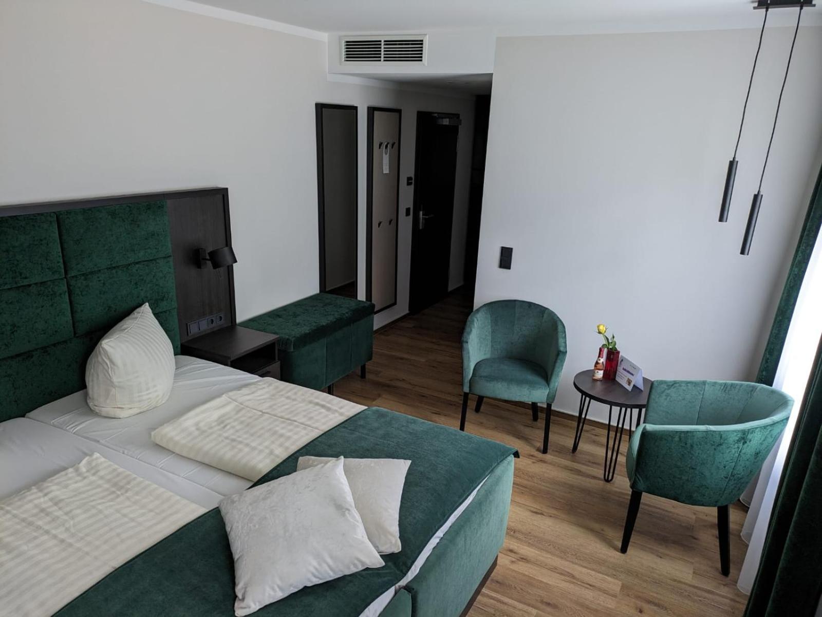 Seehotel Ecktannen Waren  Kültér fotó